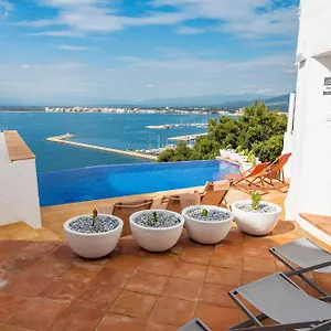 https://agi-castell-mar.catalonia-hotels.com